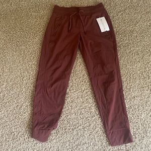 Athleta Trekkie North Joggers